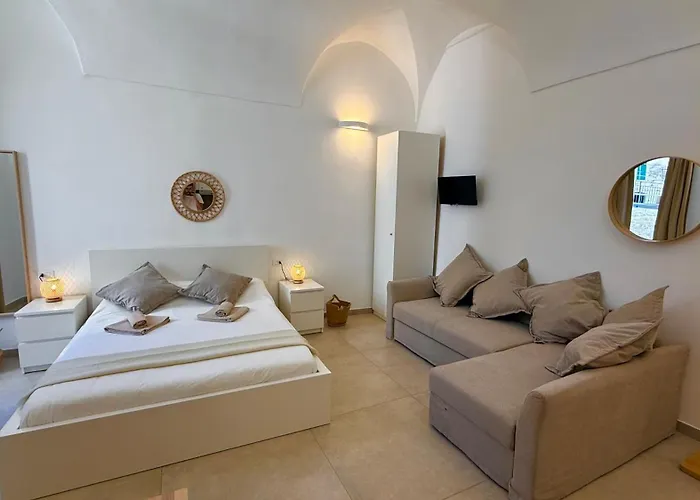 Апартаменты Centro Storico - Palazzo Manara - East Санремо
